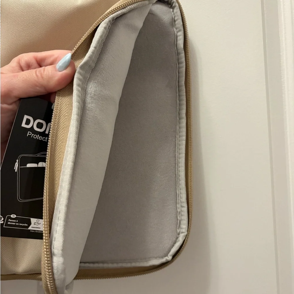 Tan Laptop Bag